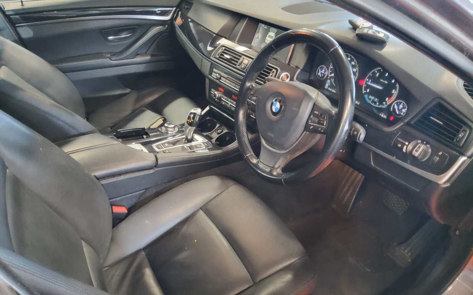 BMW 5-Series 520d SE