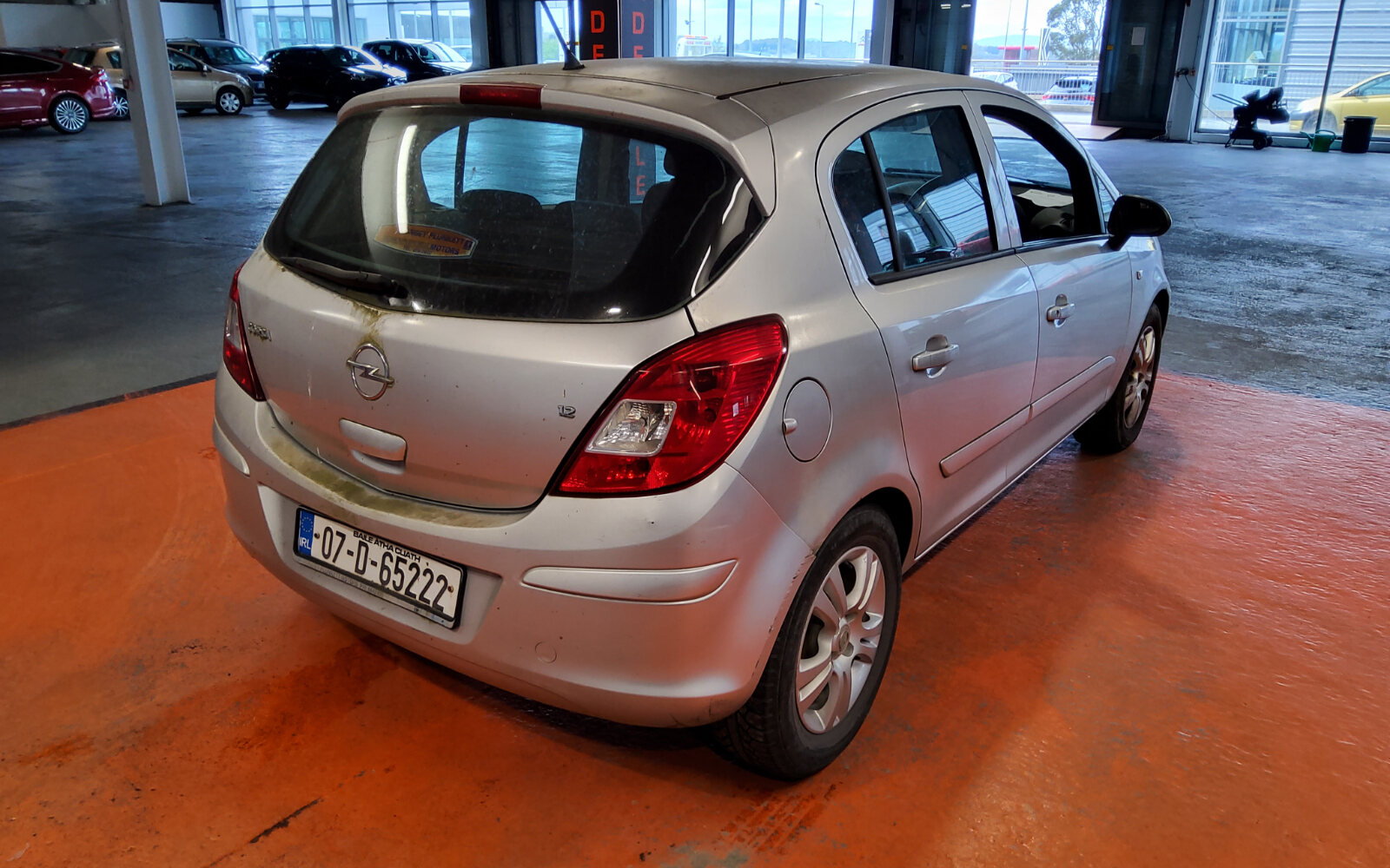 Opel Corsa 1.2i 16v CLUB 5 DR