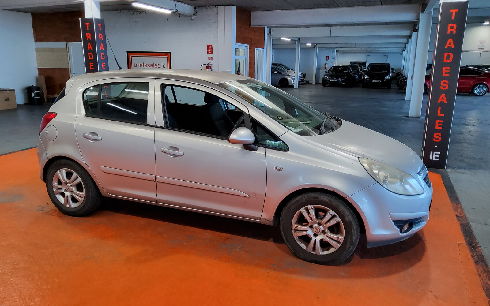 Opel Corsa 1.2i 16v CLUB 5 DR