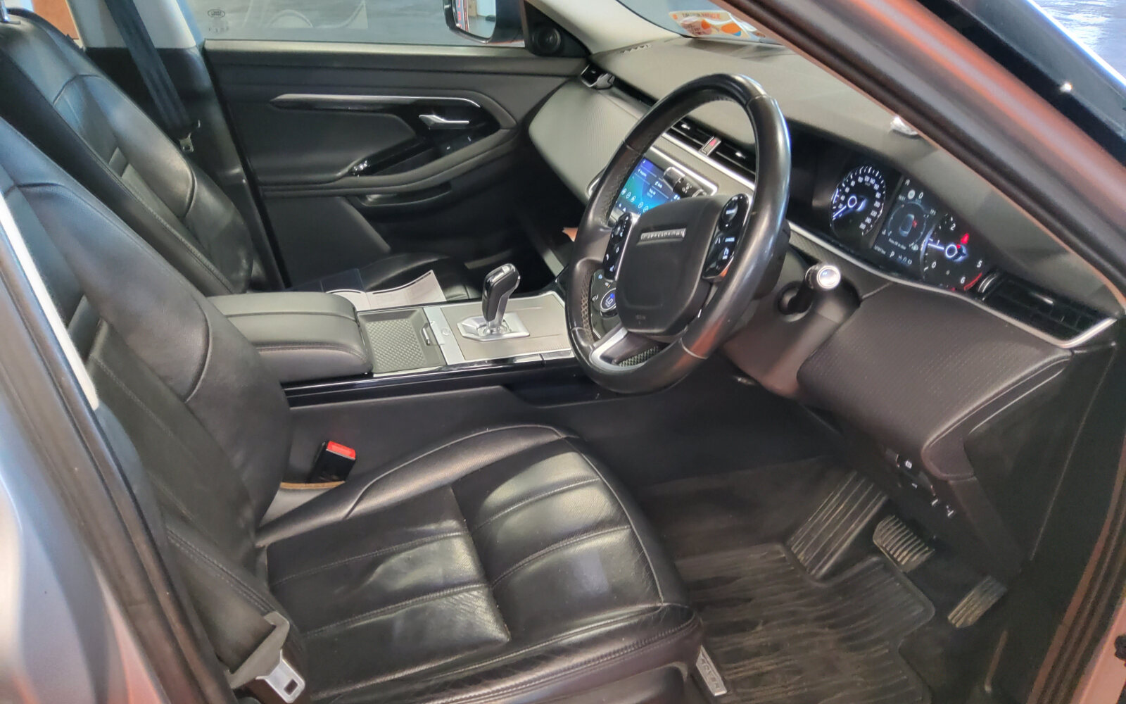 Land Rover Range Rover Evoque 2.0D I4 180 PS AWD Auto First Edition