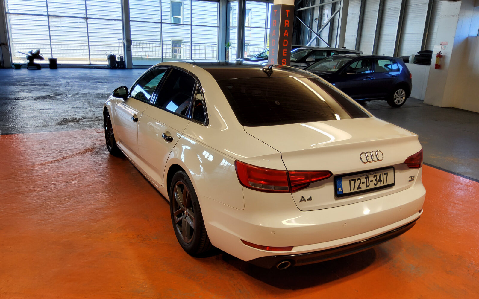 Audi A4 2.0TDI 150HP S tronic SE Ultra