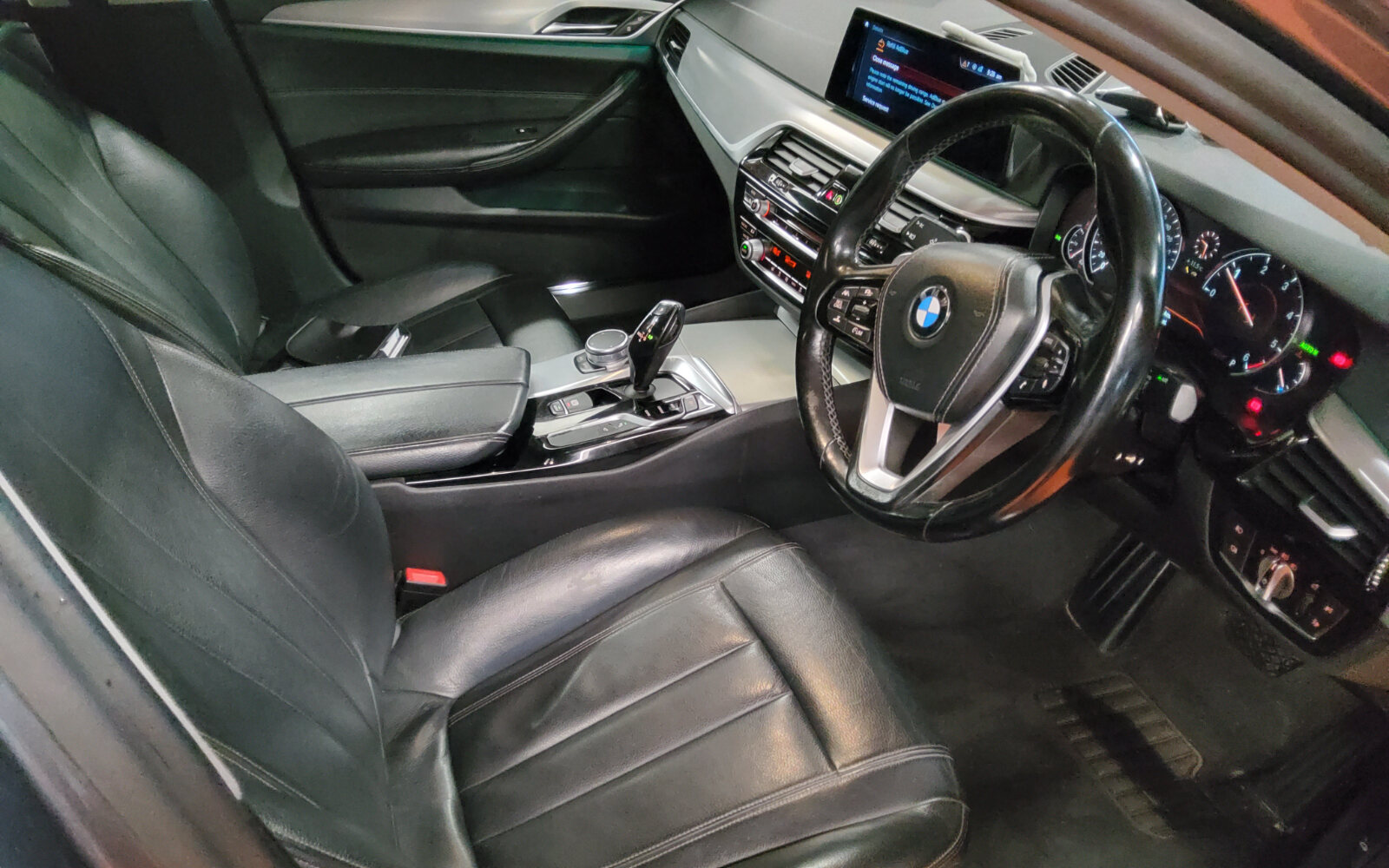 BMW 5-Series 520d SE 18&quot; Auto