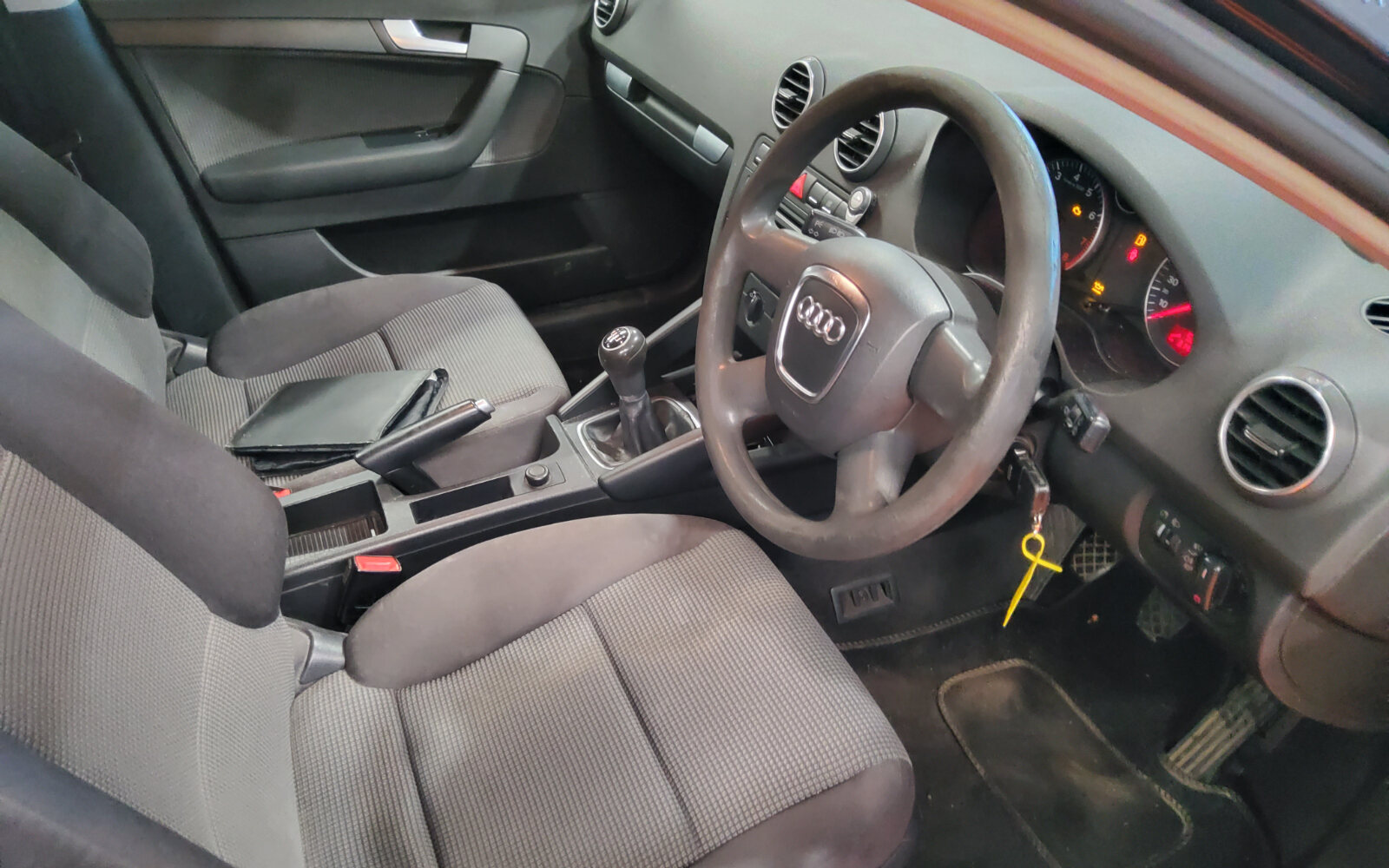 Audi A3 1.6 Attraction Sportback