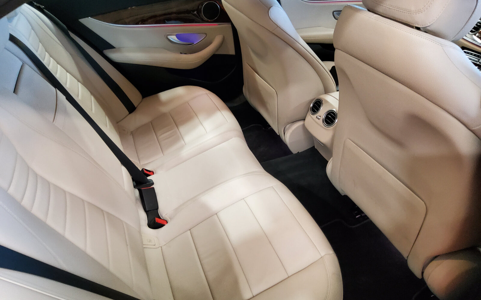 Mercedes-Benz E-Class E 200 D A/T AVANTGARDE