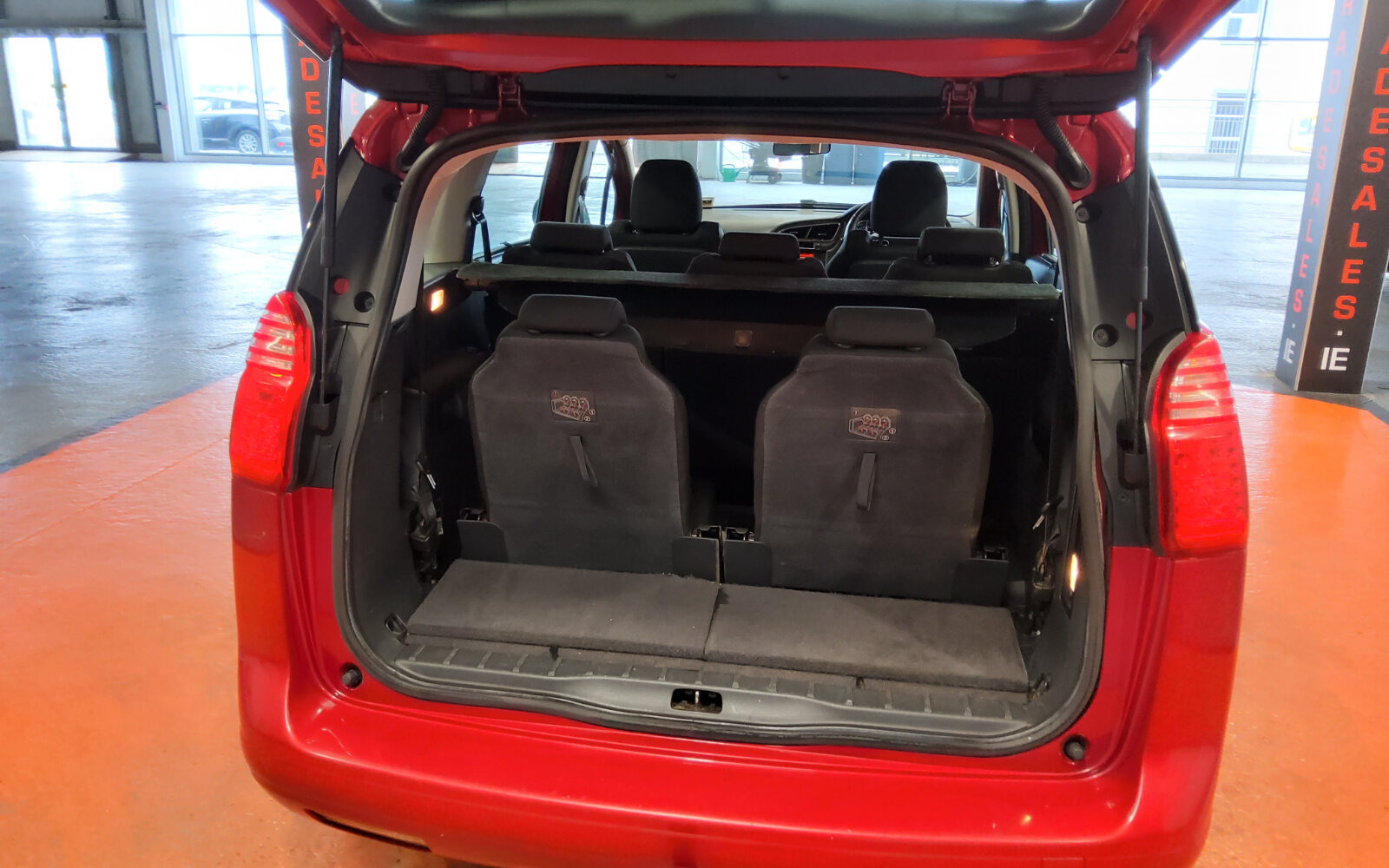 Peugeot 5008 1.6 HDI 112 BHP SX