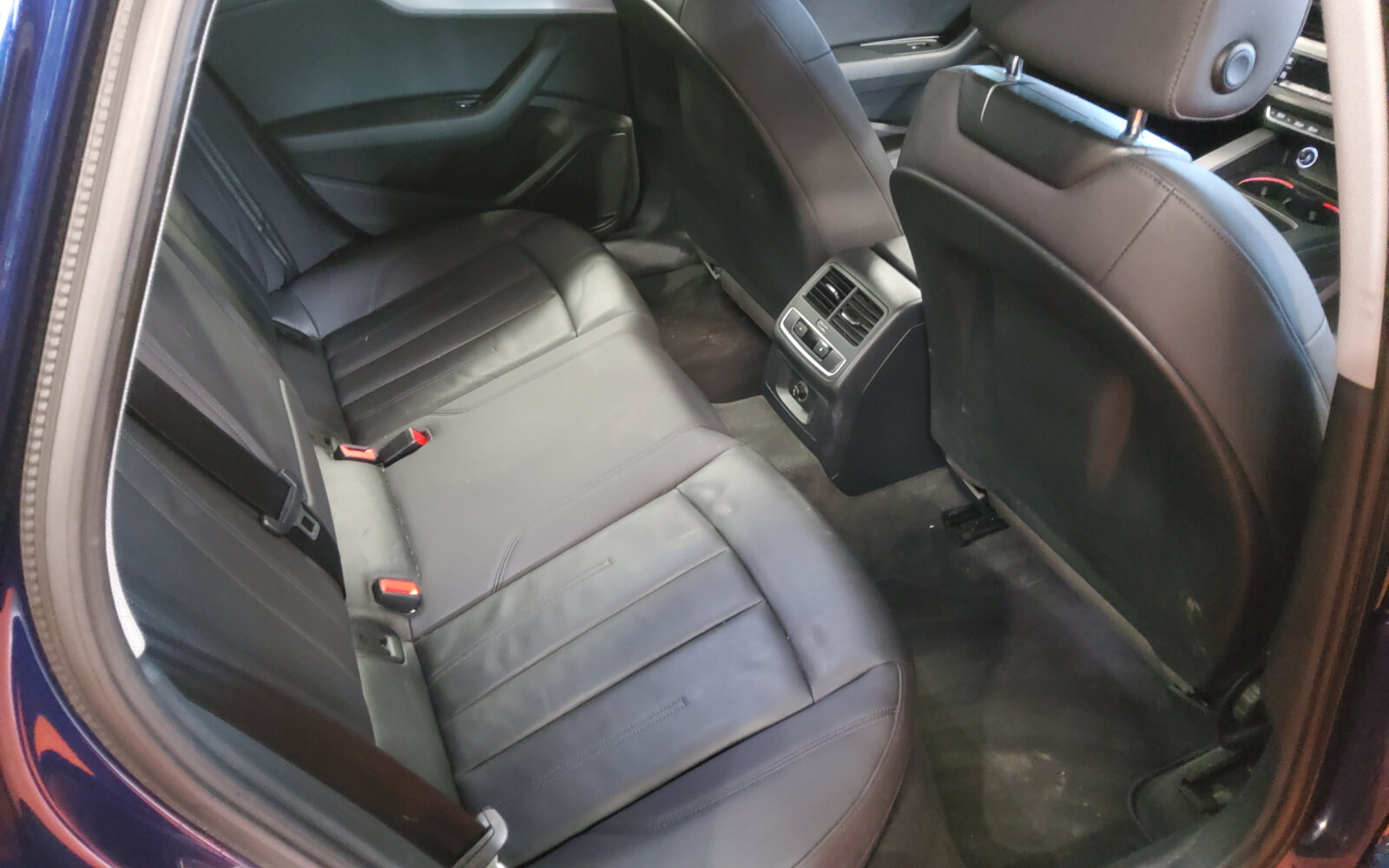Audi A4 30 TDI 136HP S Tronic SE