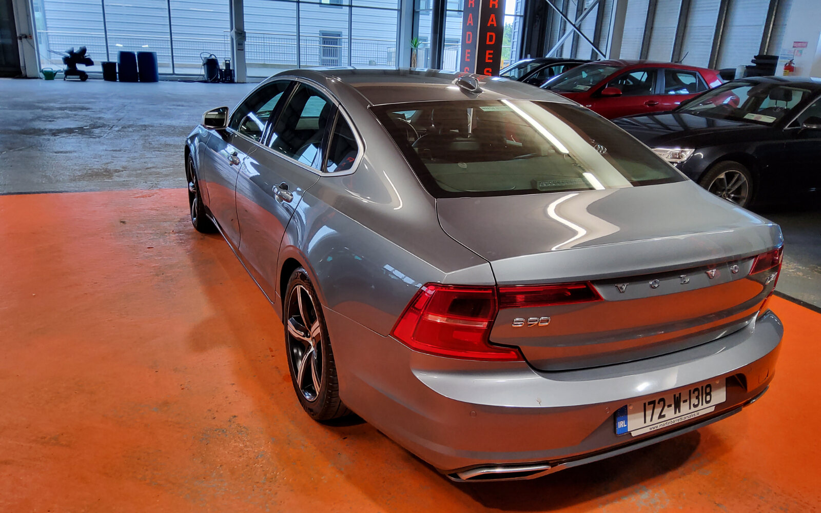 Volvo S90 D4 2.0L 190hp R-Design Geartronic