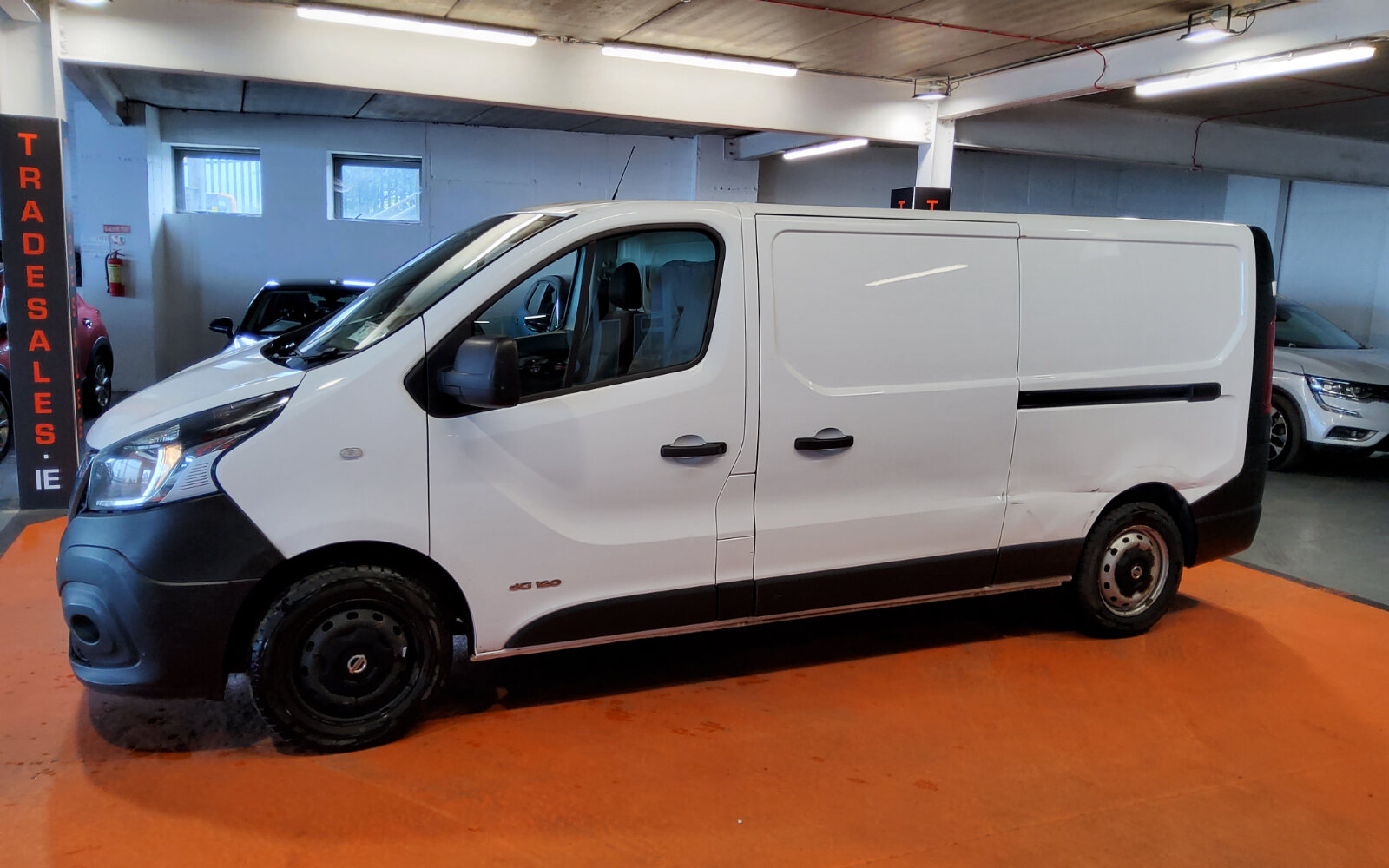 Nissan NV300 