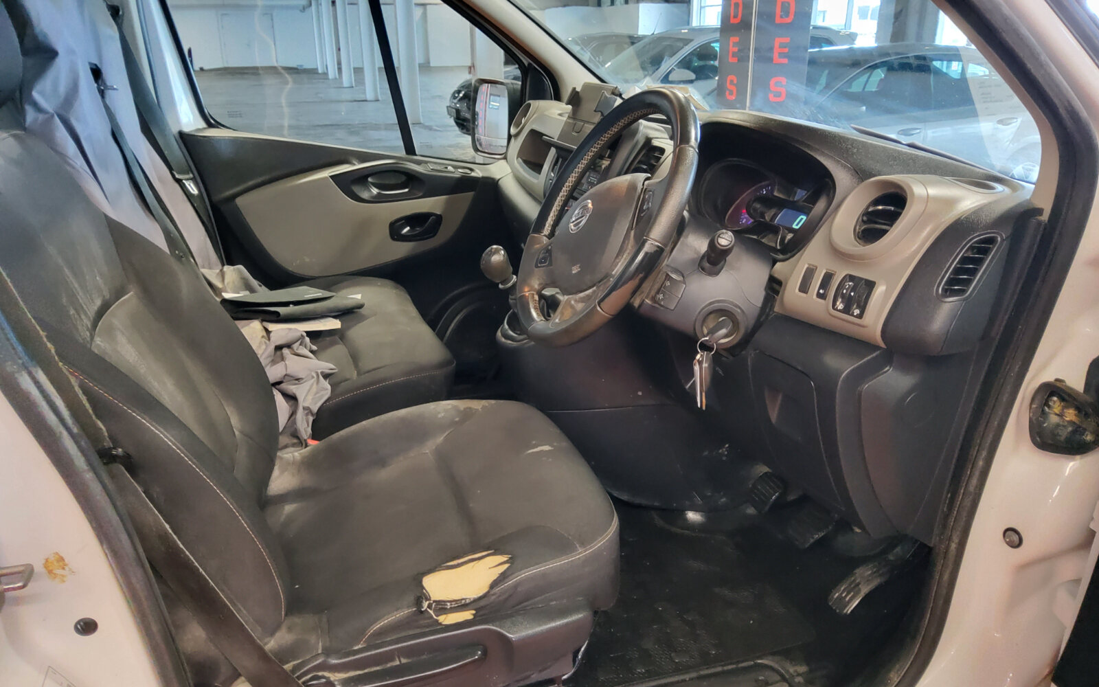 Nissan NV300 