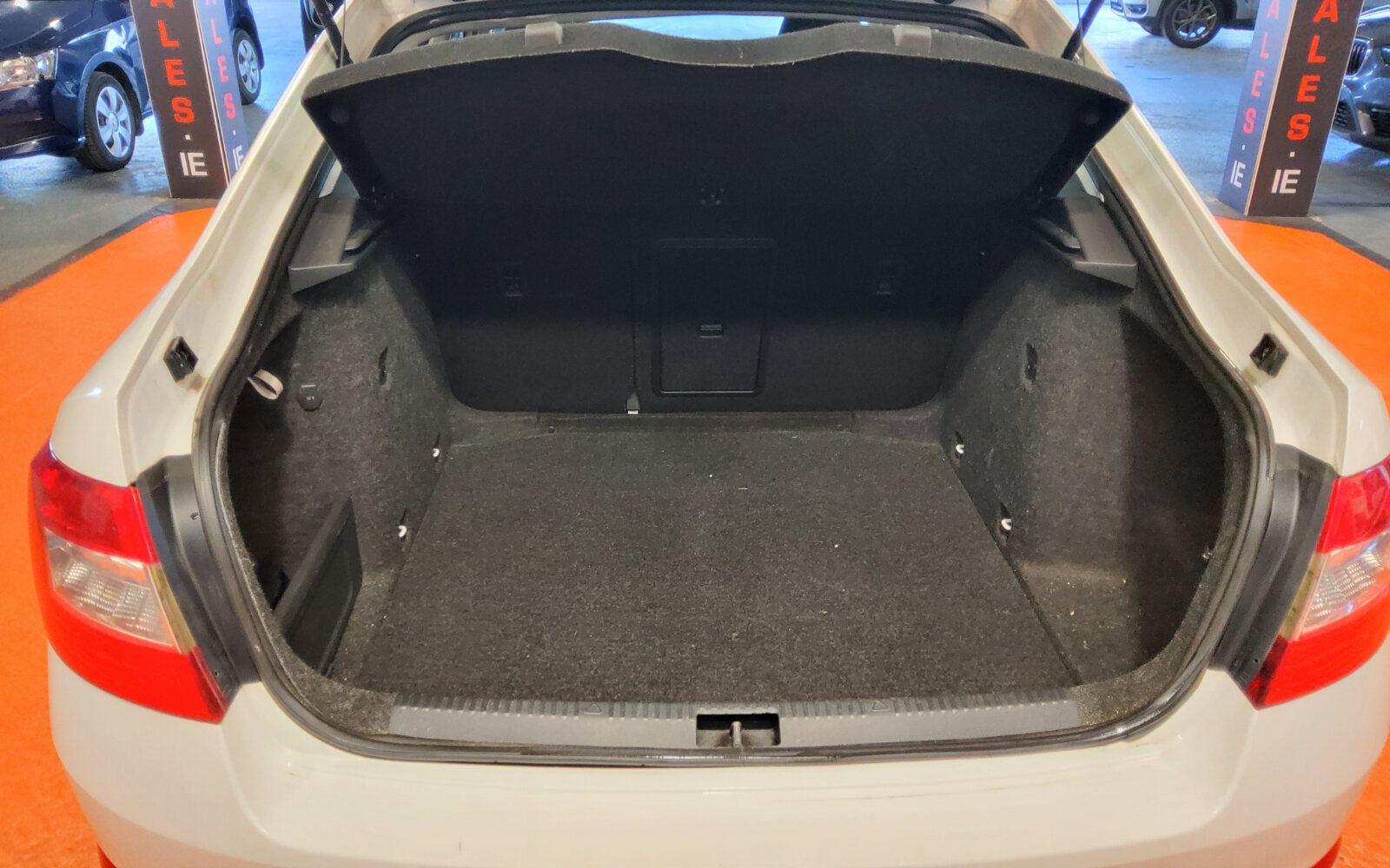 Skoda Octavia AMBITION 1.6TDI 90HP
