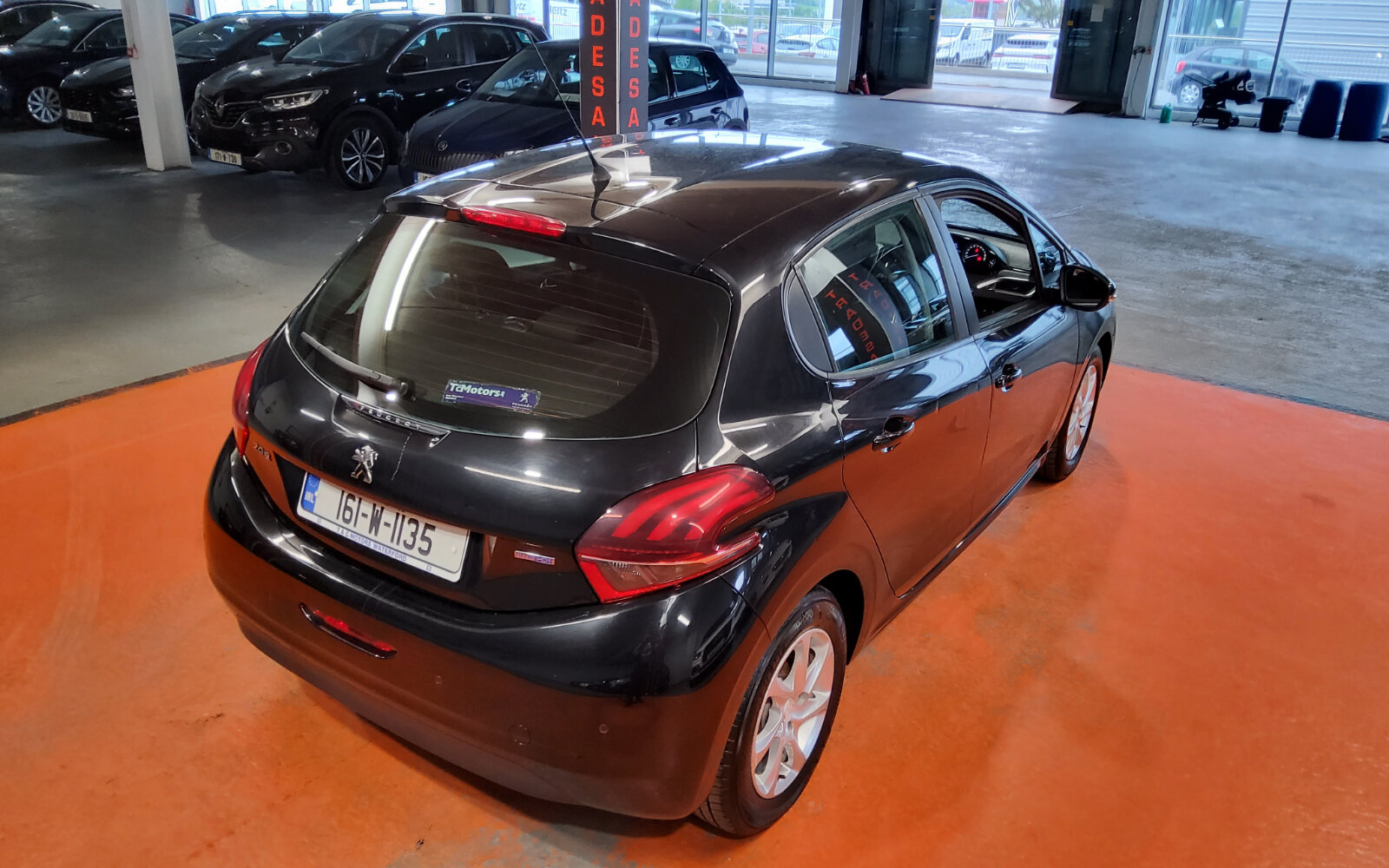 Peugeot 208 1.6 Blue Hdi 75 bhp Active 5dr