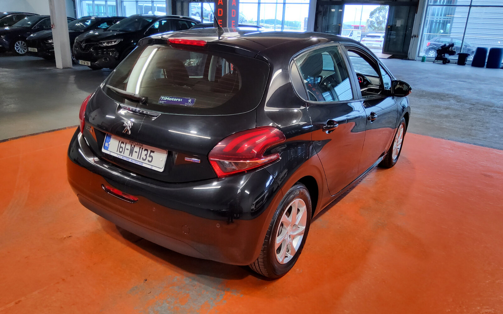 Peugeot 208 1.6 Blue Hdi 75 bhp Active 5dr