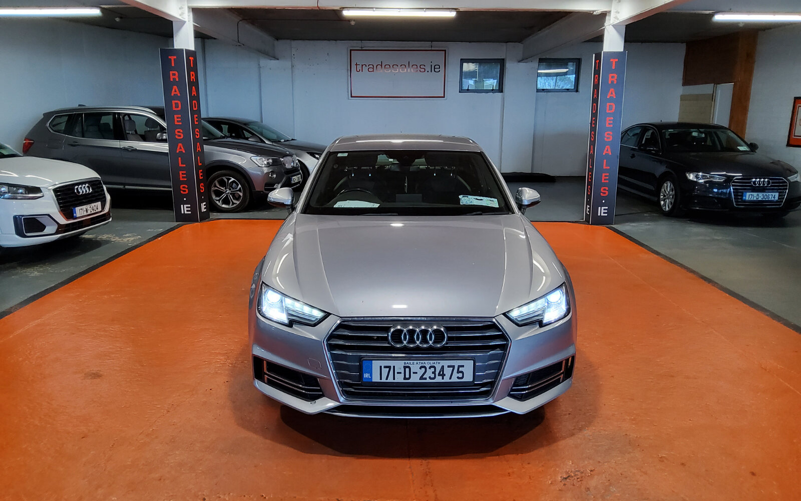 Audi A4 2.0TDI 150HP S Line