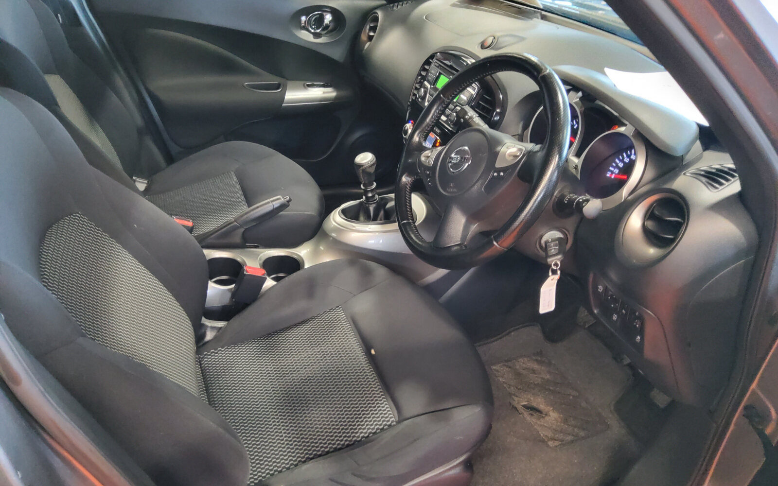 Nissan Juke 1.2 SV