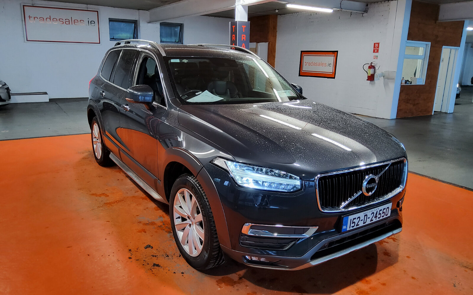 Volvo XC90 2.0 D5 225PS AWD MOMENTUM GEARTRONIC