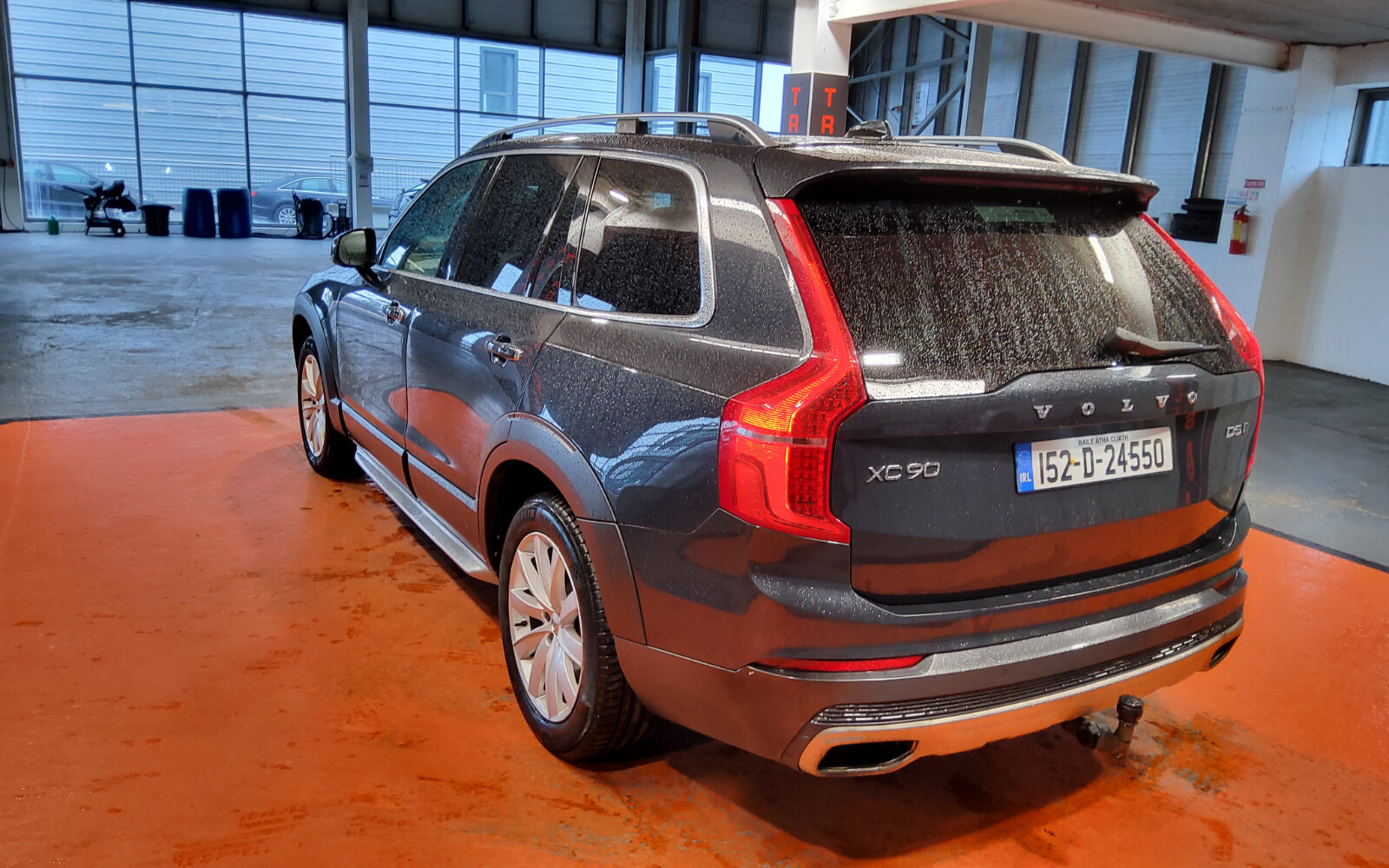 Volvo XC90 2.0 D5 225PS AWD MOMENTUM GEARTRONIC