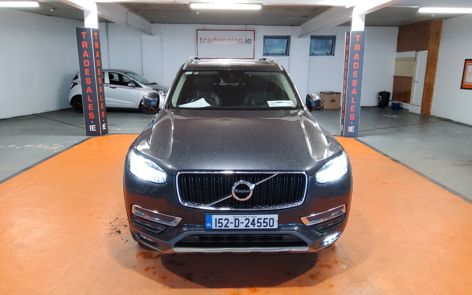 Volvo XC90 2.0 D5 225PS AWD MOMENTUM GEARTRONIC