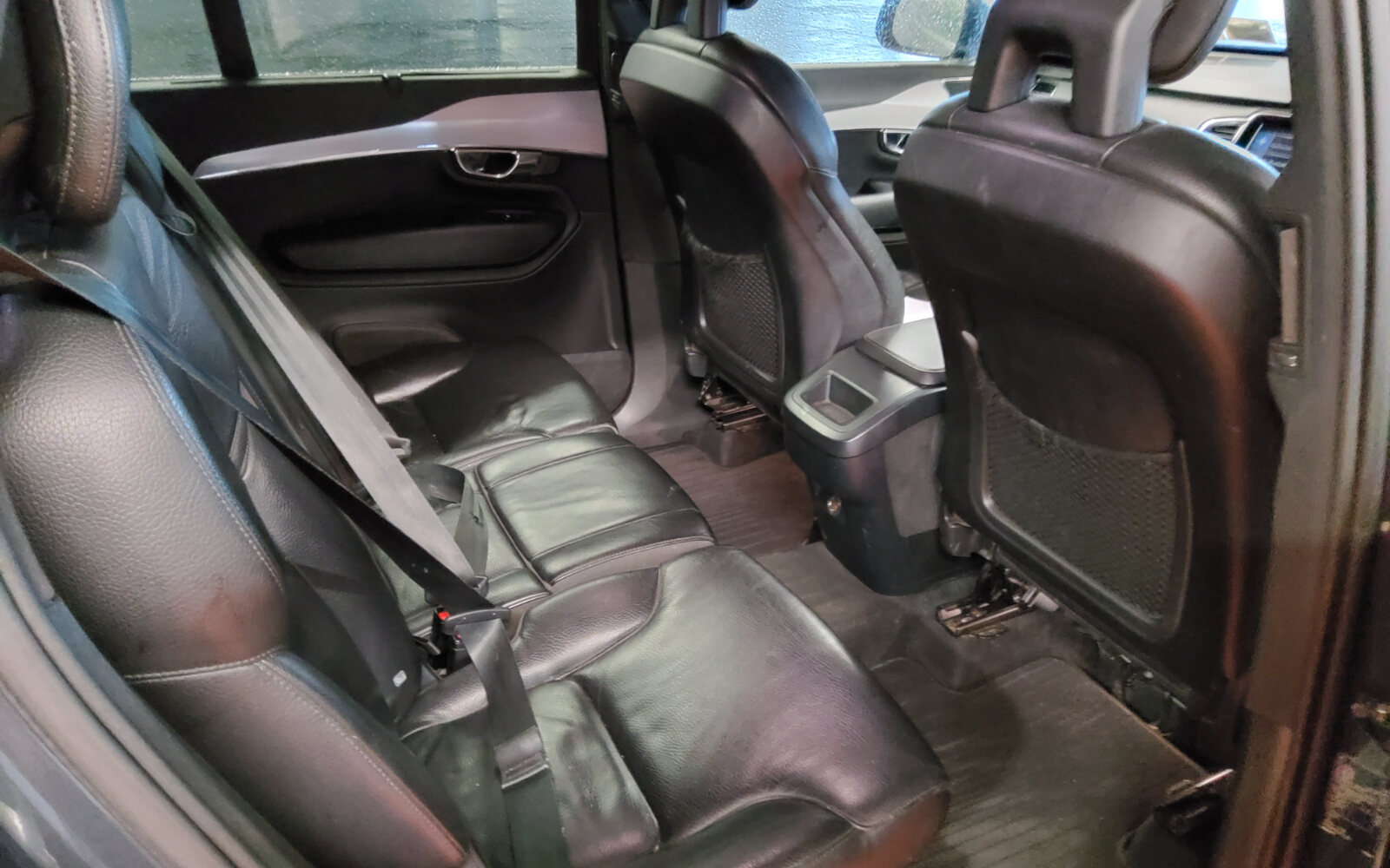 Volvo XC90 2.0 D5 225PS AWD MOMENTUM GEARTRONIC