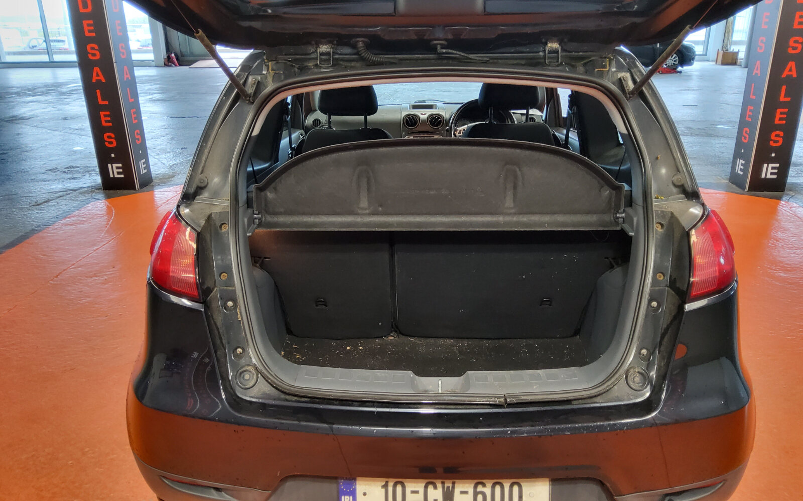 Mitsubishi Colt 1.1L Invite