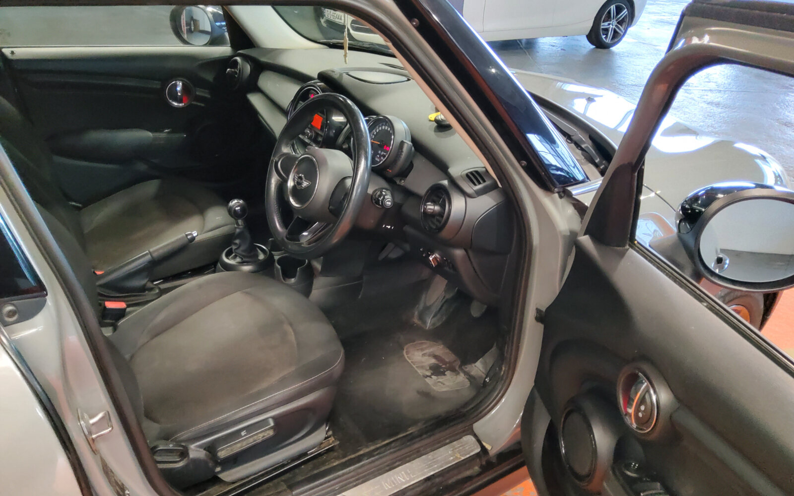 Mini Cooper Cooper D