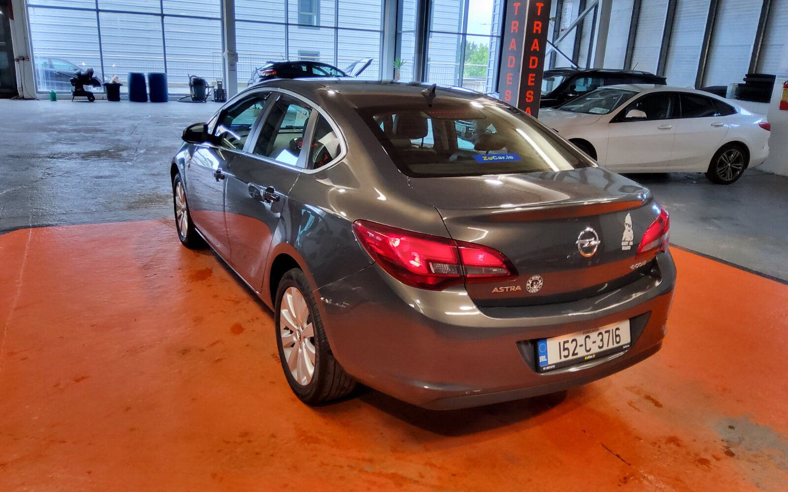 Opel Astra 1.6 CDTI 110PS SE