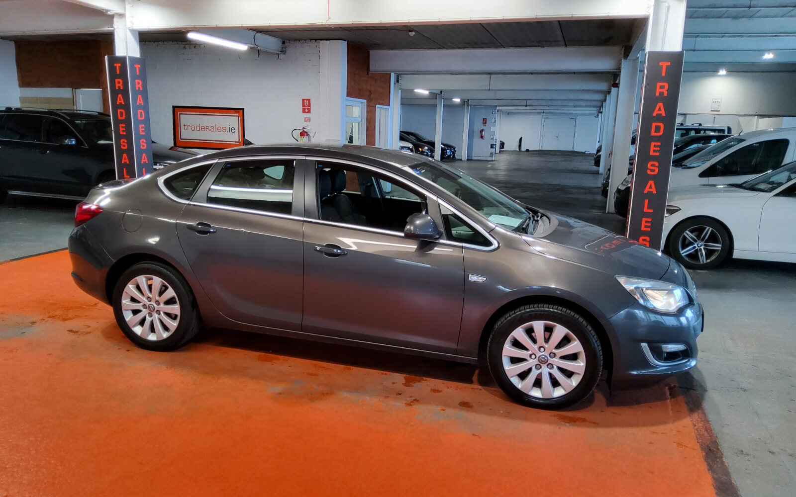 Opel Astra 1.6 CDTI 110PS SE