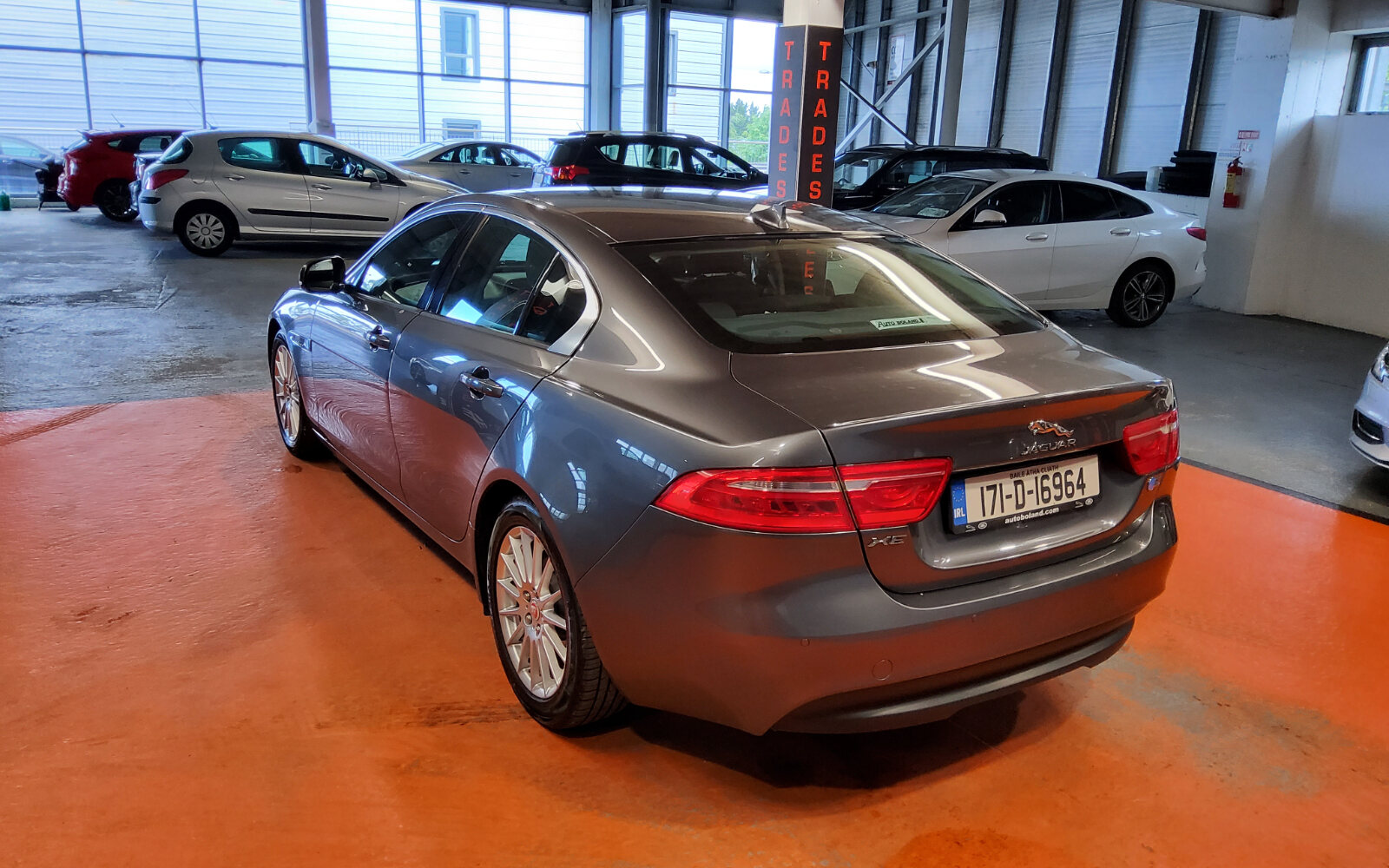 Jaguar XE 2.0 D SE 163PS Automatic