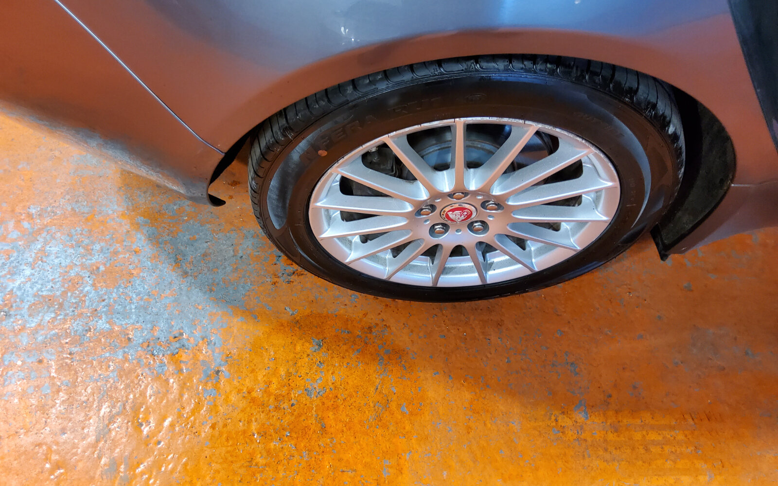 Jaguar XE 2.0 D SE 163PS Automatic