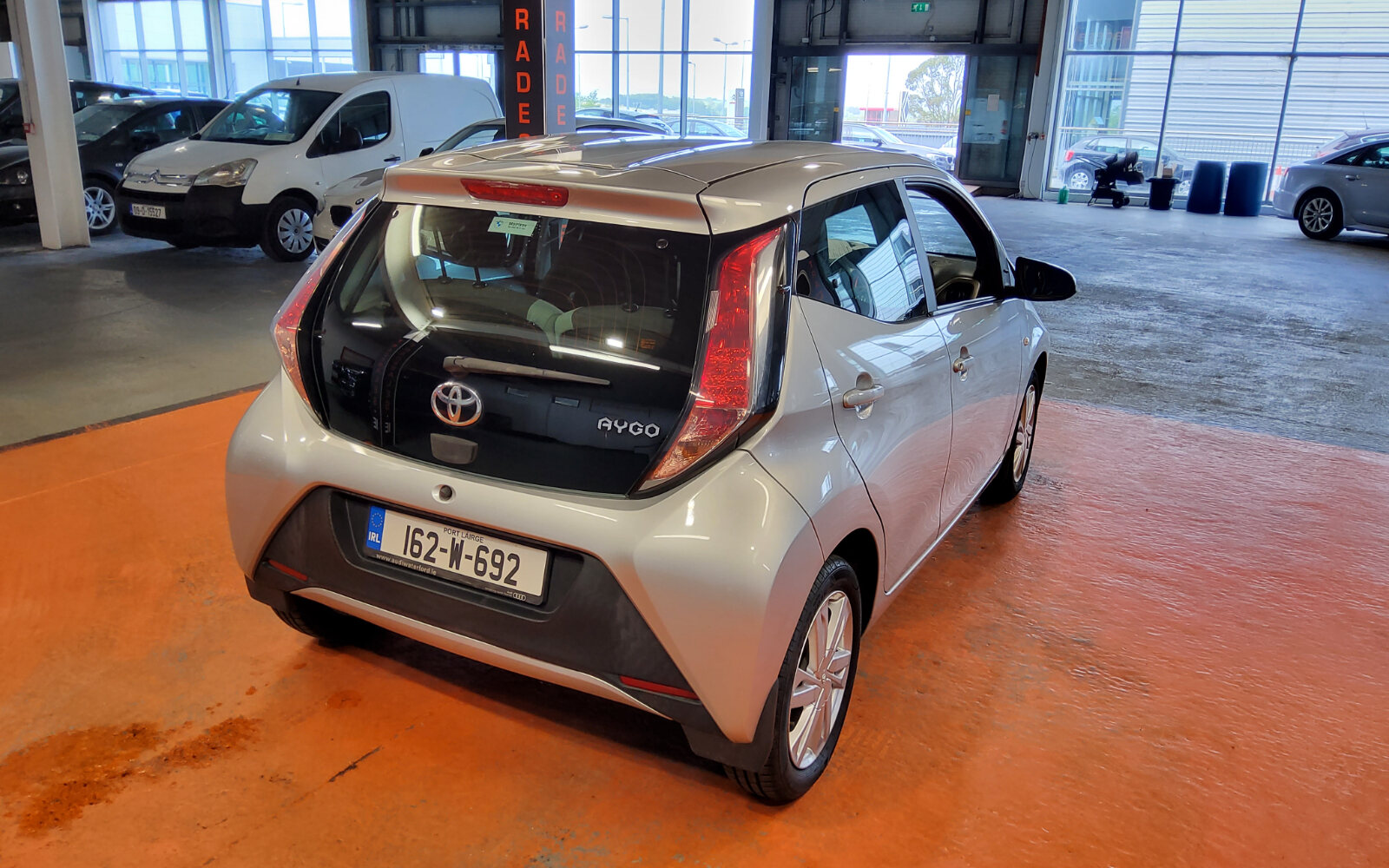Toyota Aygo 1.0 VVT-i x-play