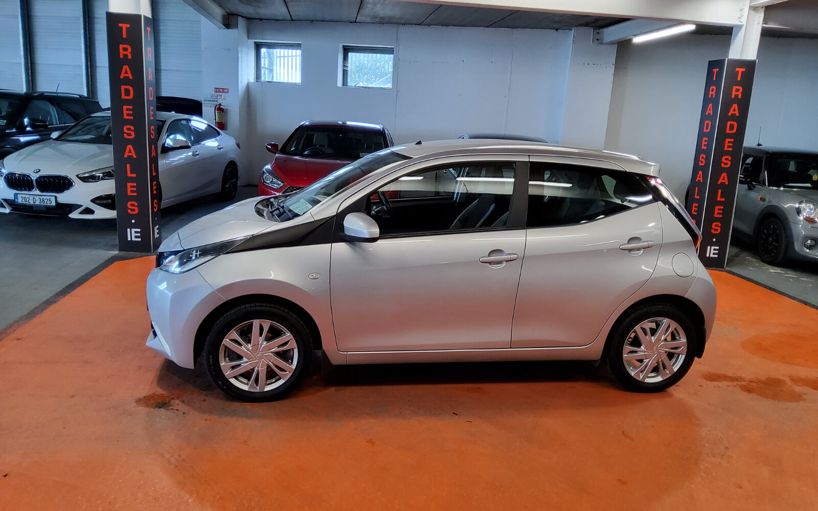 Toyota Aygo 1.0 VVT-i x-play