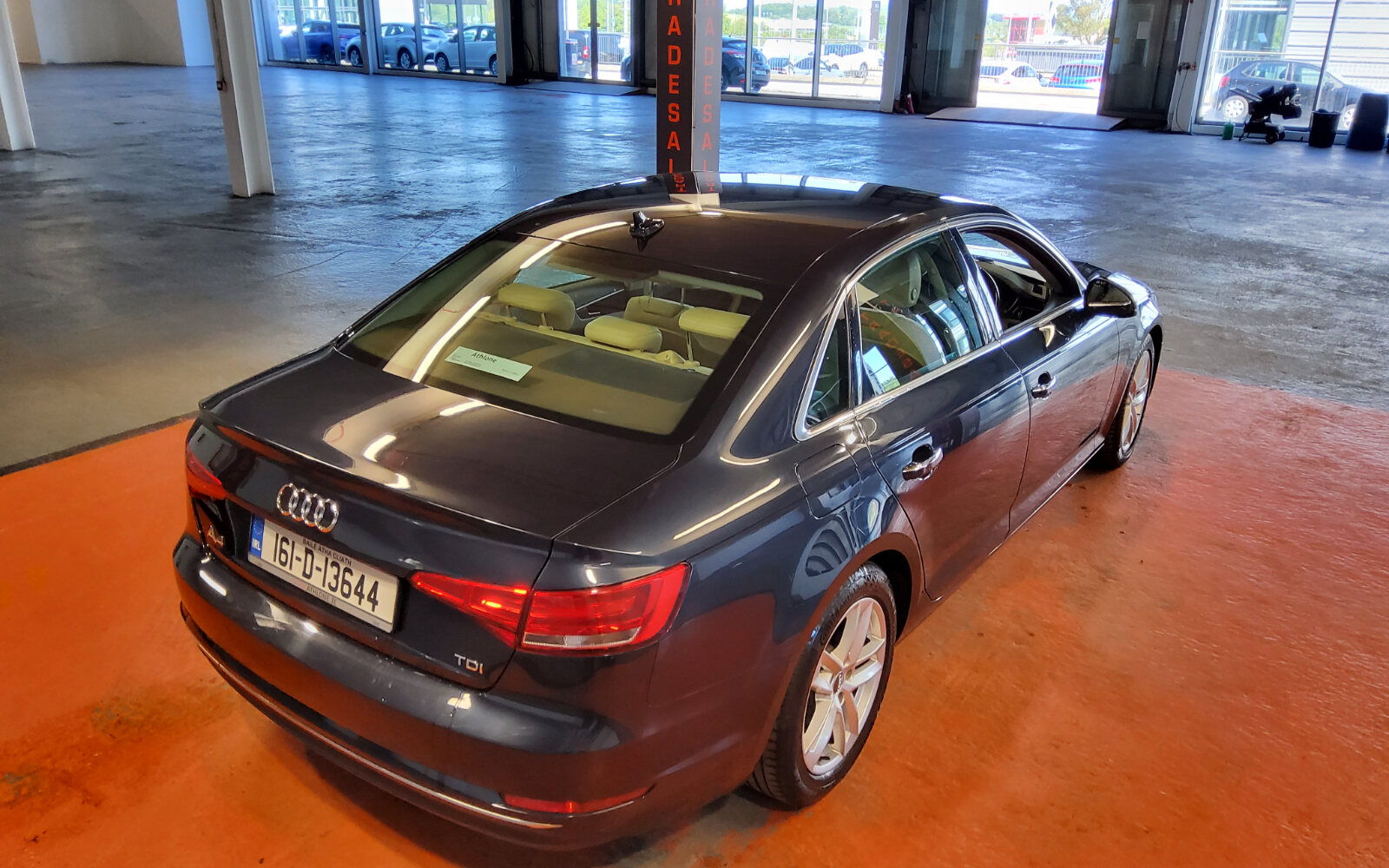 Audi A4 2.0TDI 150HP SE Ultra