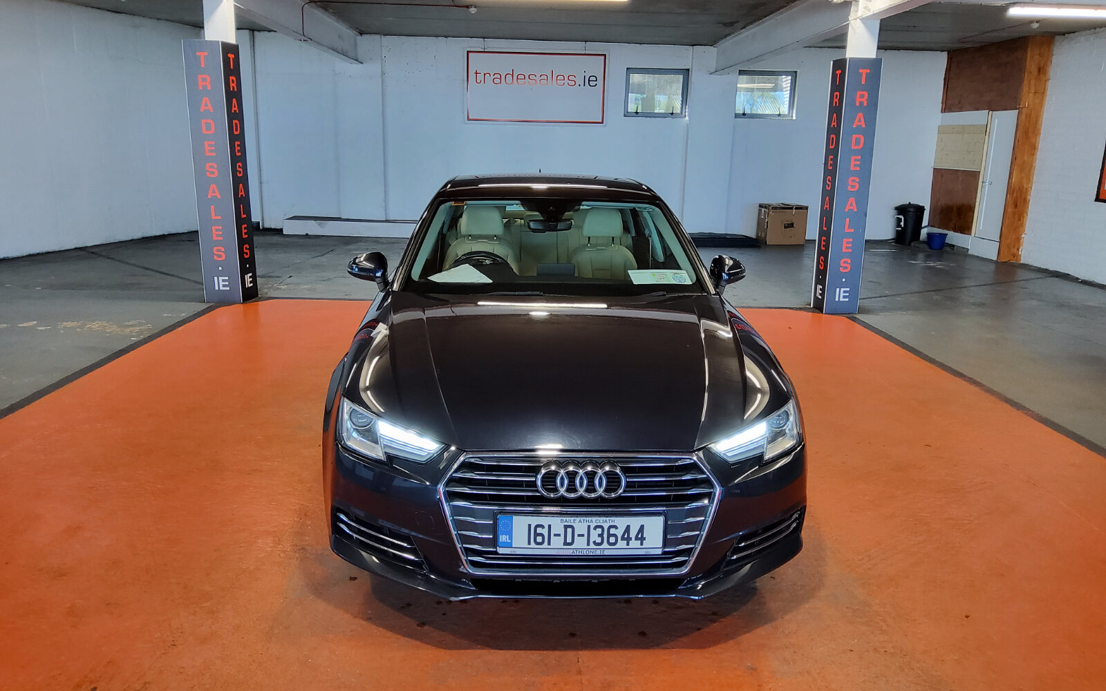 Audi A4 2.0TDI 150HP SE Ultra