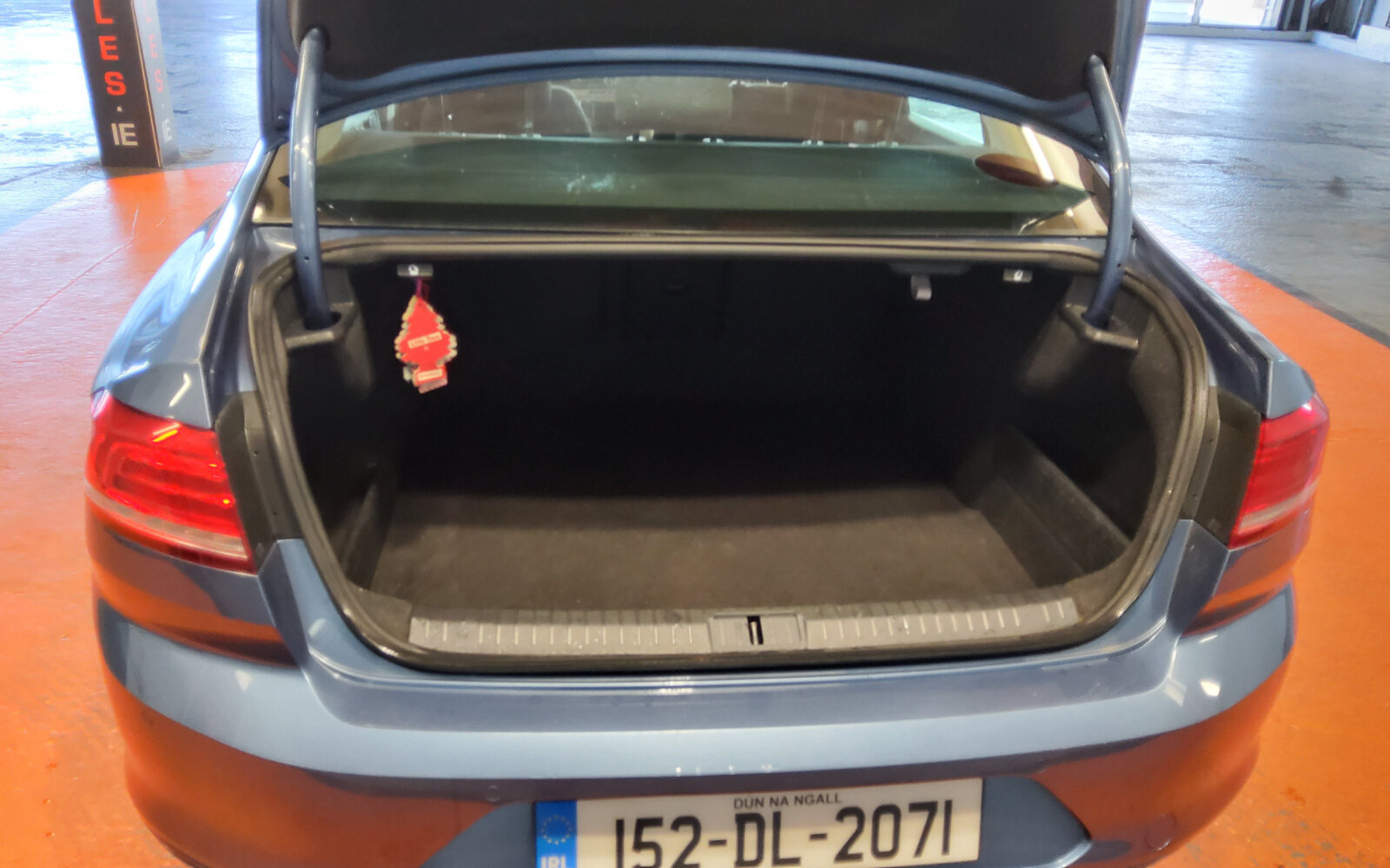 Volkswagen Passat 1.6 TDI 120HP Comfortline