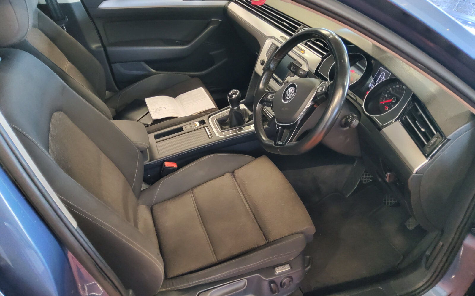 Volkswagen Passat 1.6 TDI 120HP Comfortline