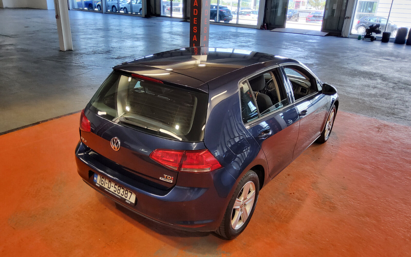 Volkswagen Golf 1.6 TDI 5DR 110HP BlueMotion