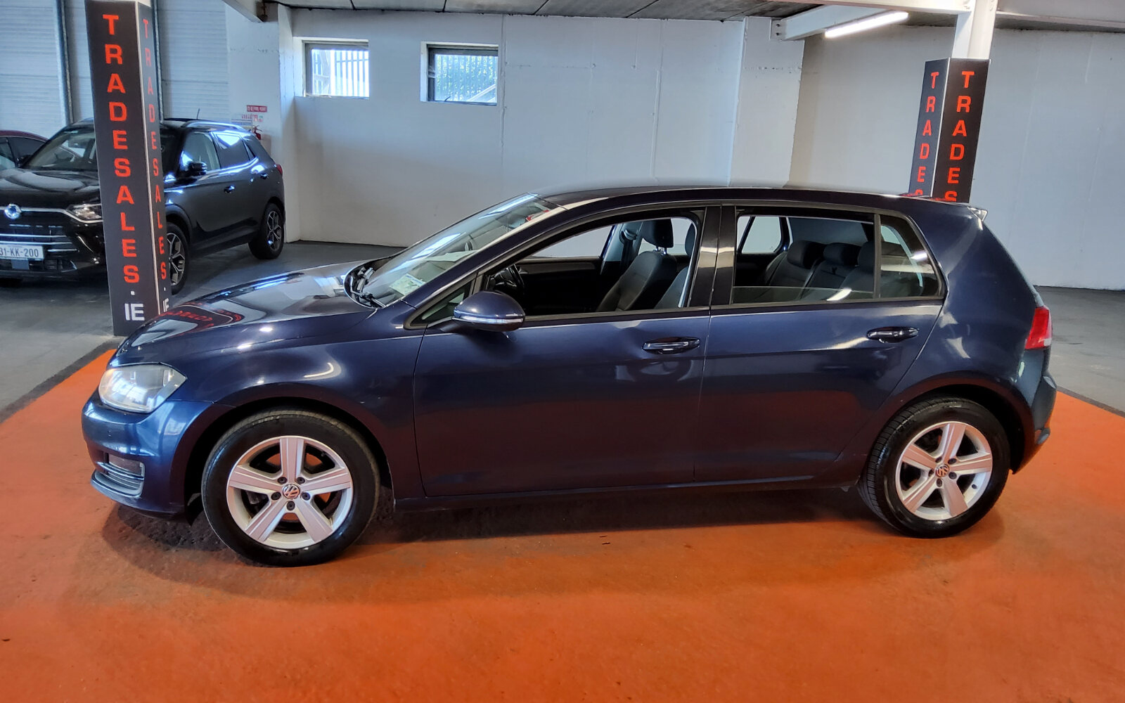 Volkswagen Golf 1.6 TDI 5DR 110HP BlueMotion