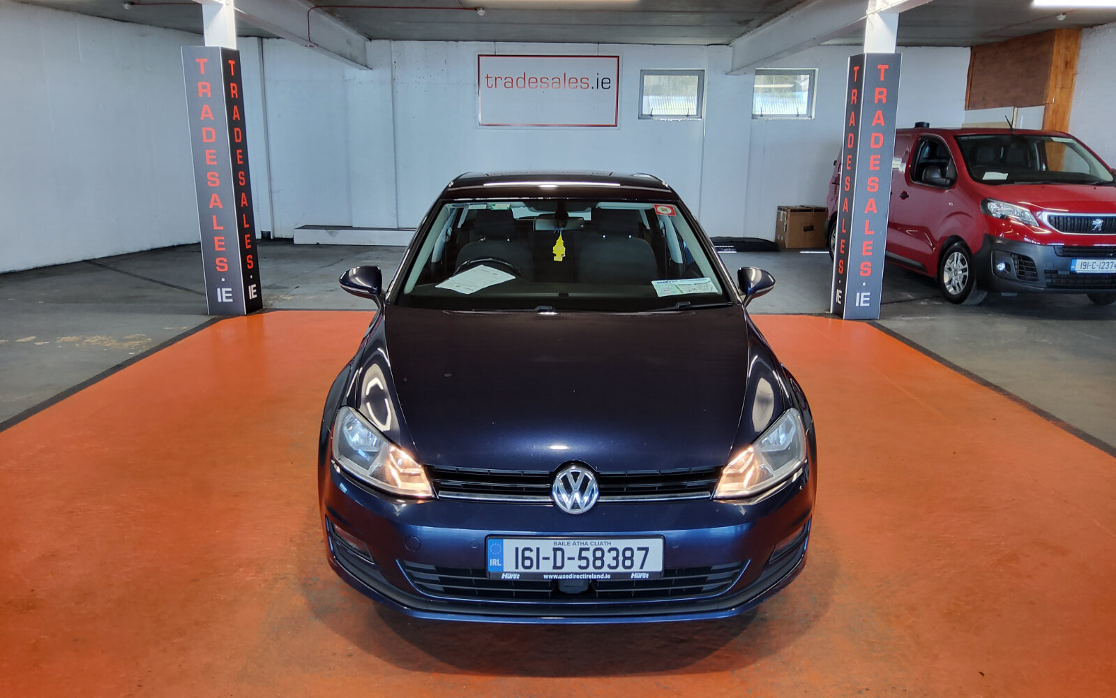 Volkswagen Golf 1.6 TDI 5DR 110HP BlueMotion