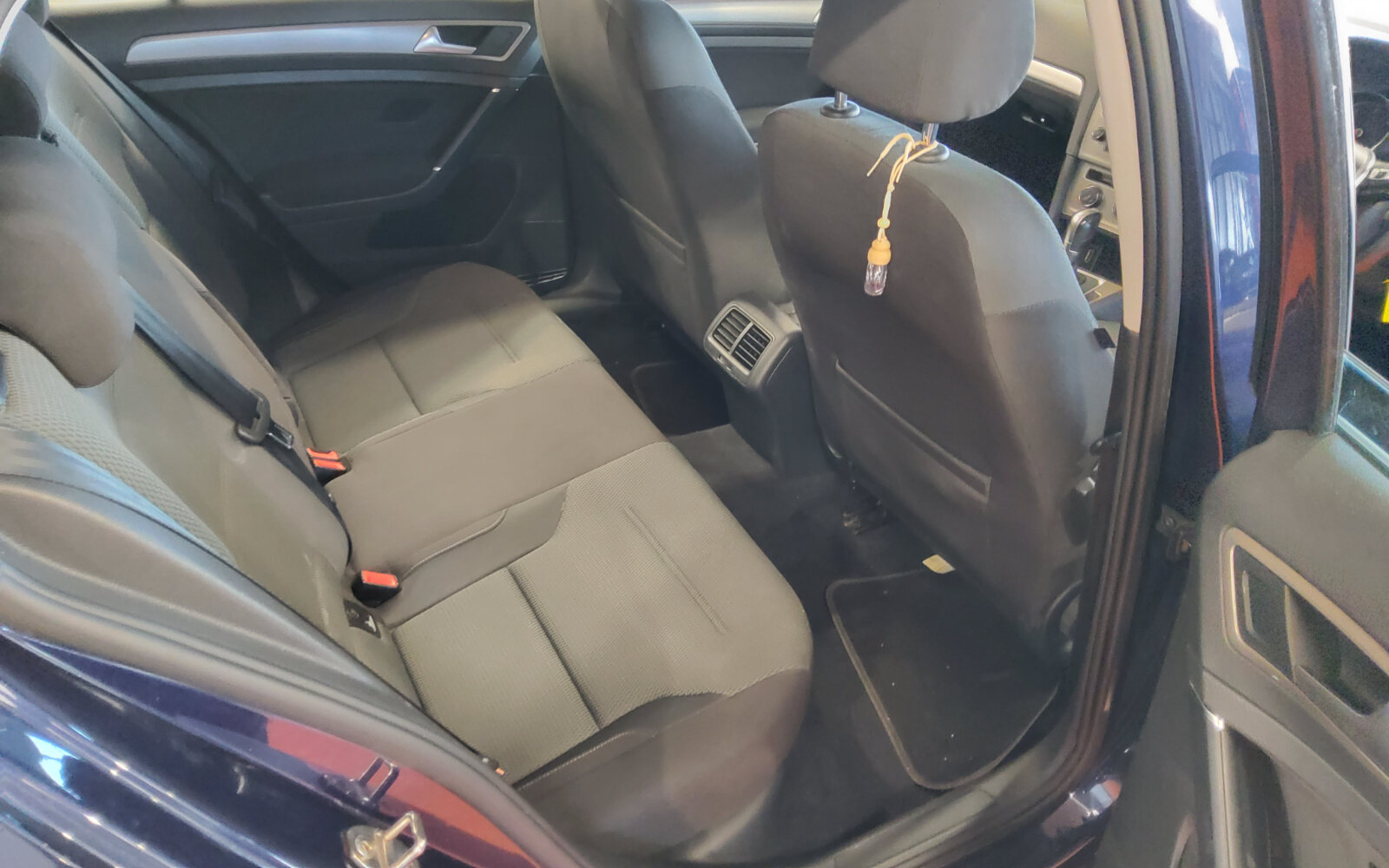 Volkswagen Golf 1.6 TDI 5DR 110HP BlueMotion