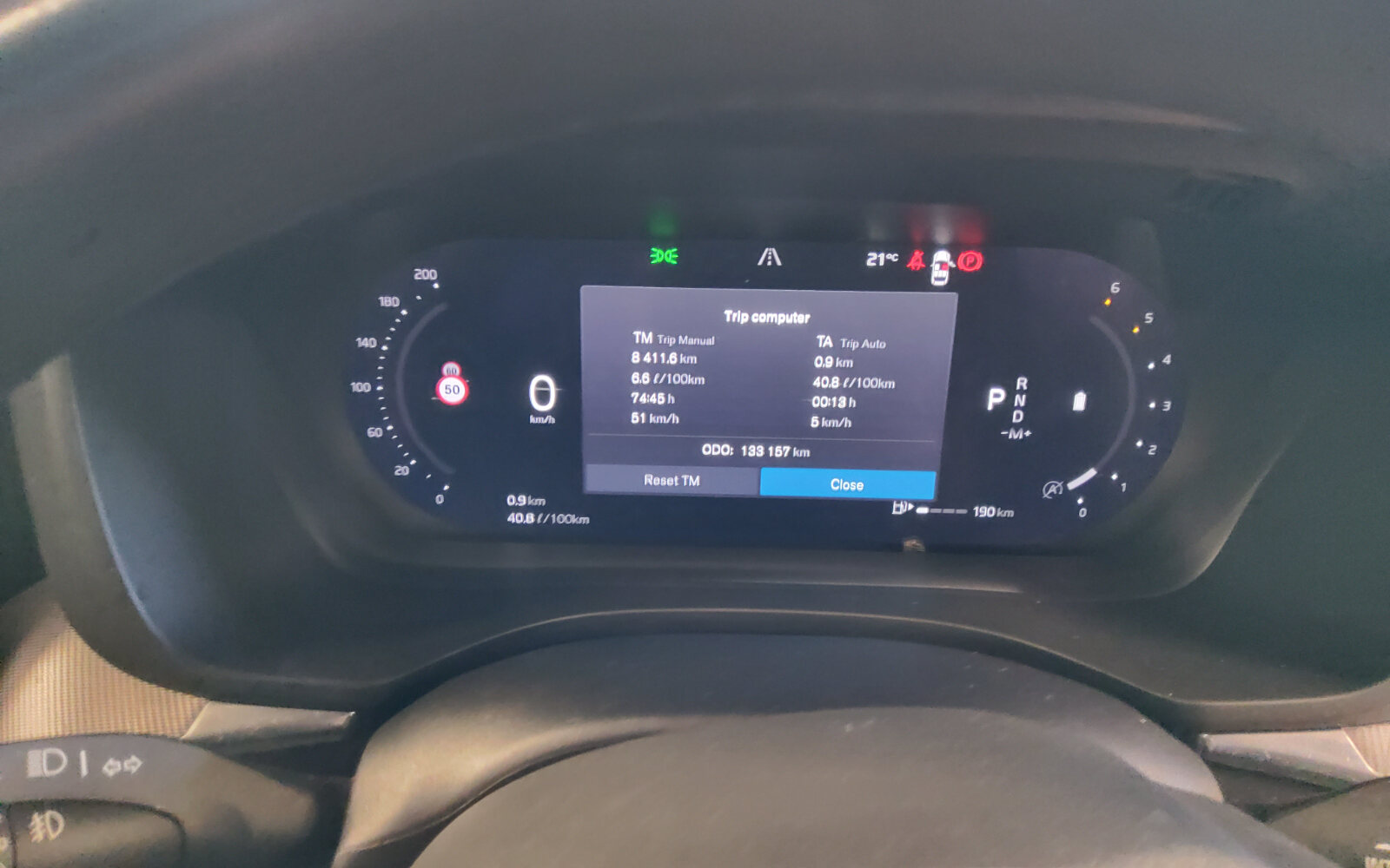 Volvo XC60 B4 diesel MHEV 197hp AT8 Plus Dark