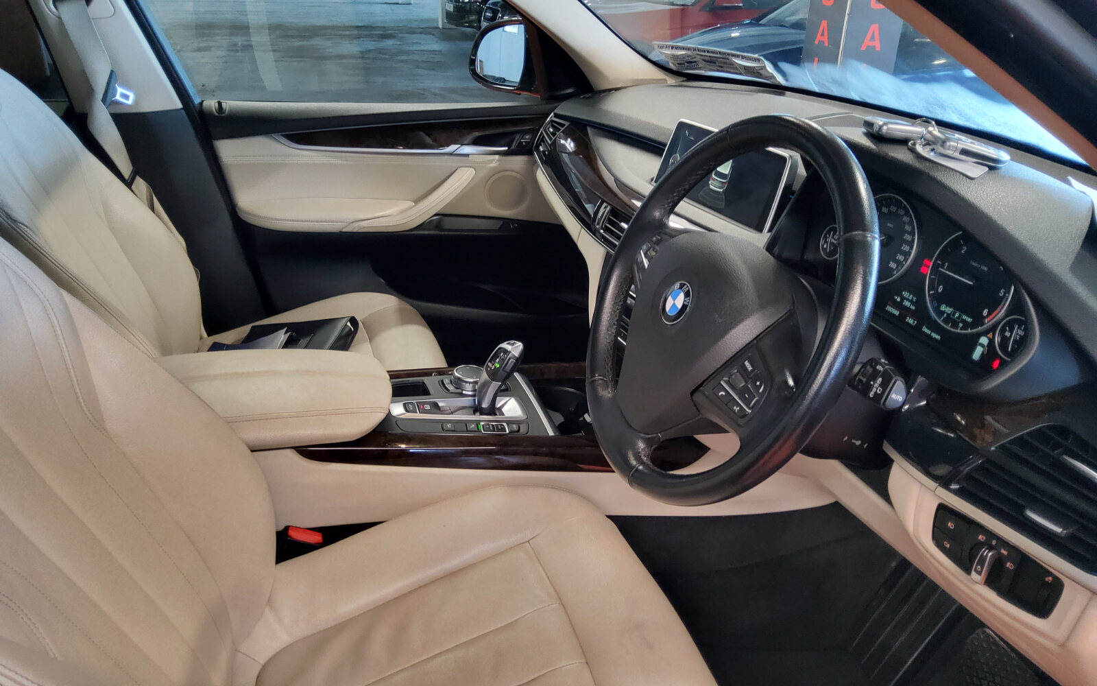 BMW X5 xDrive25d SE