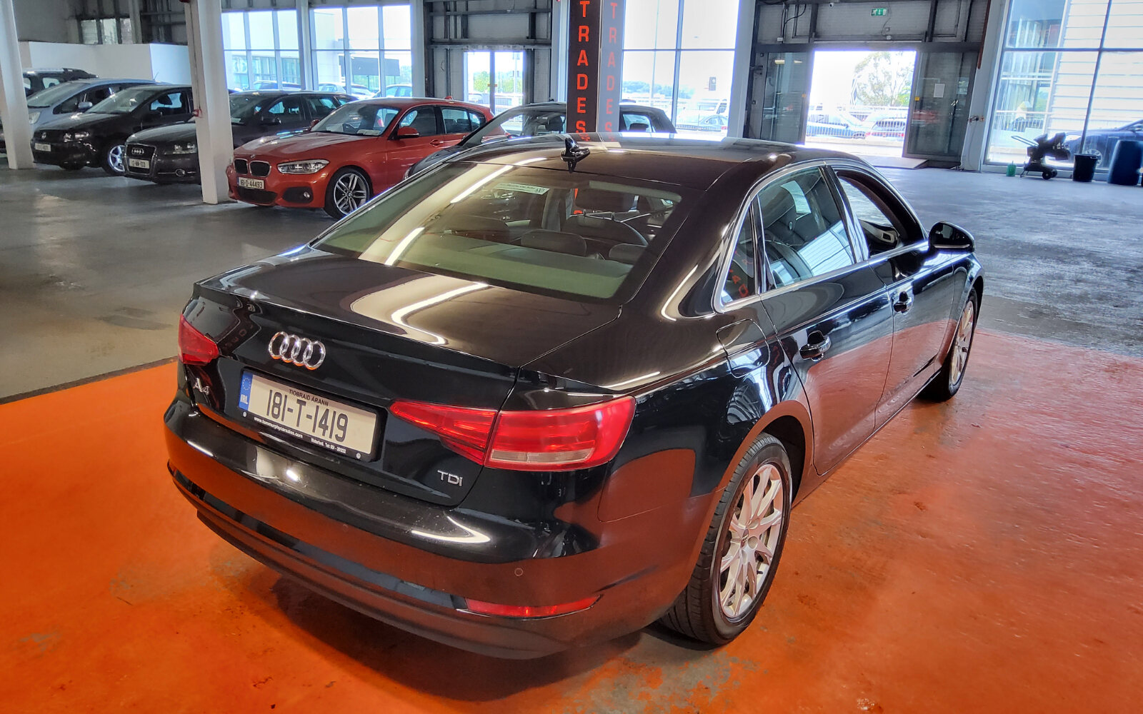 Audi A4 2.0TDI 122HP Attraction Ultra