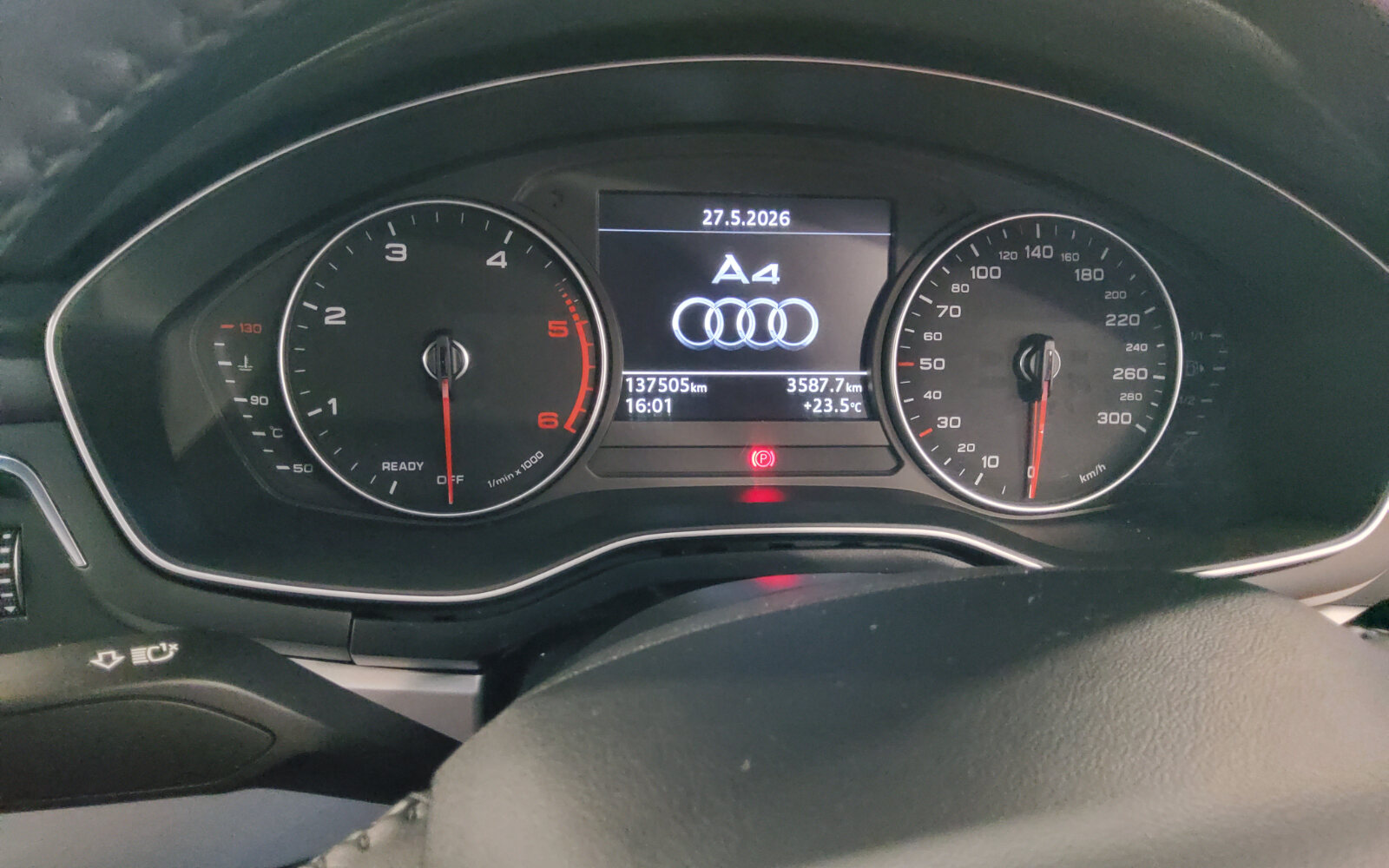 Audi A4 2.0TDI 122HP Attraction Ultra