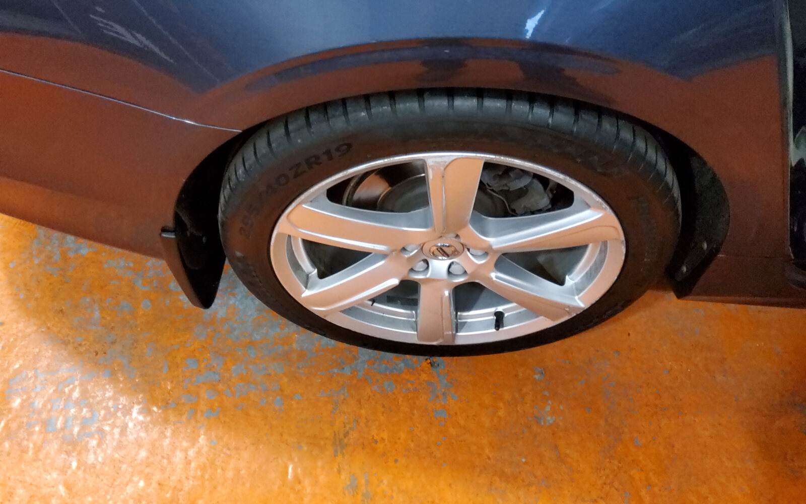 Volvo V90 D4 (190hp) Momentum Auto