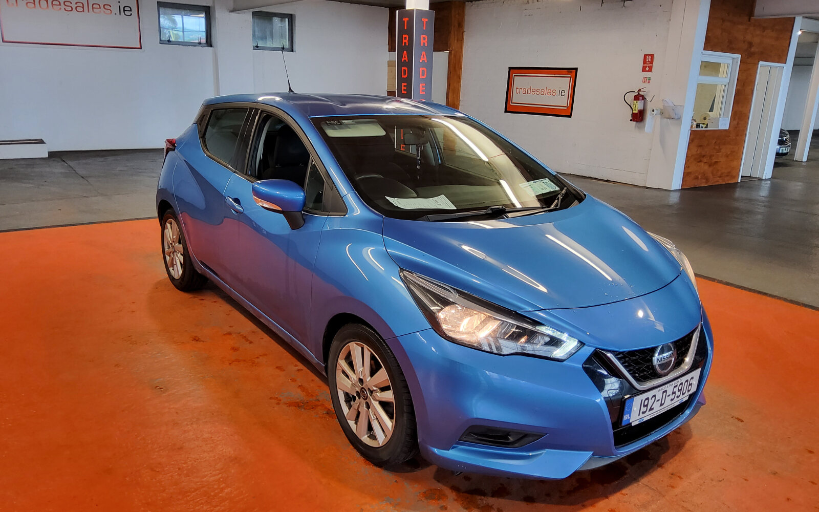 Nissan Micra 1.0T SV CVT