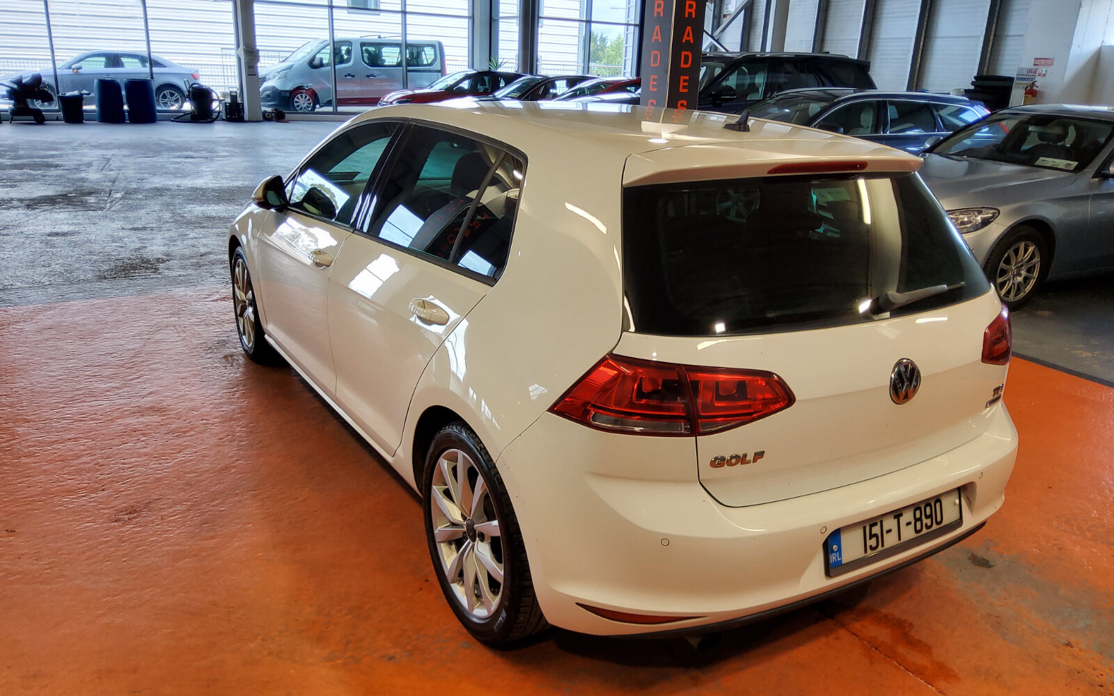 Volkswagen Golf 1.6 TDI 5DR 110HP Highline