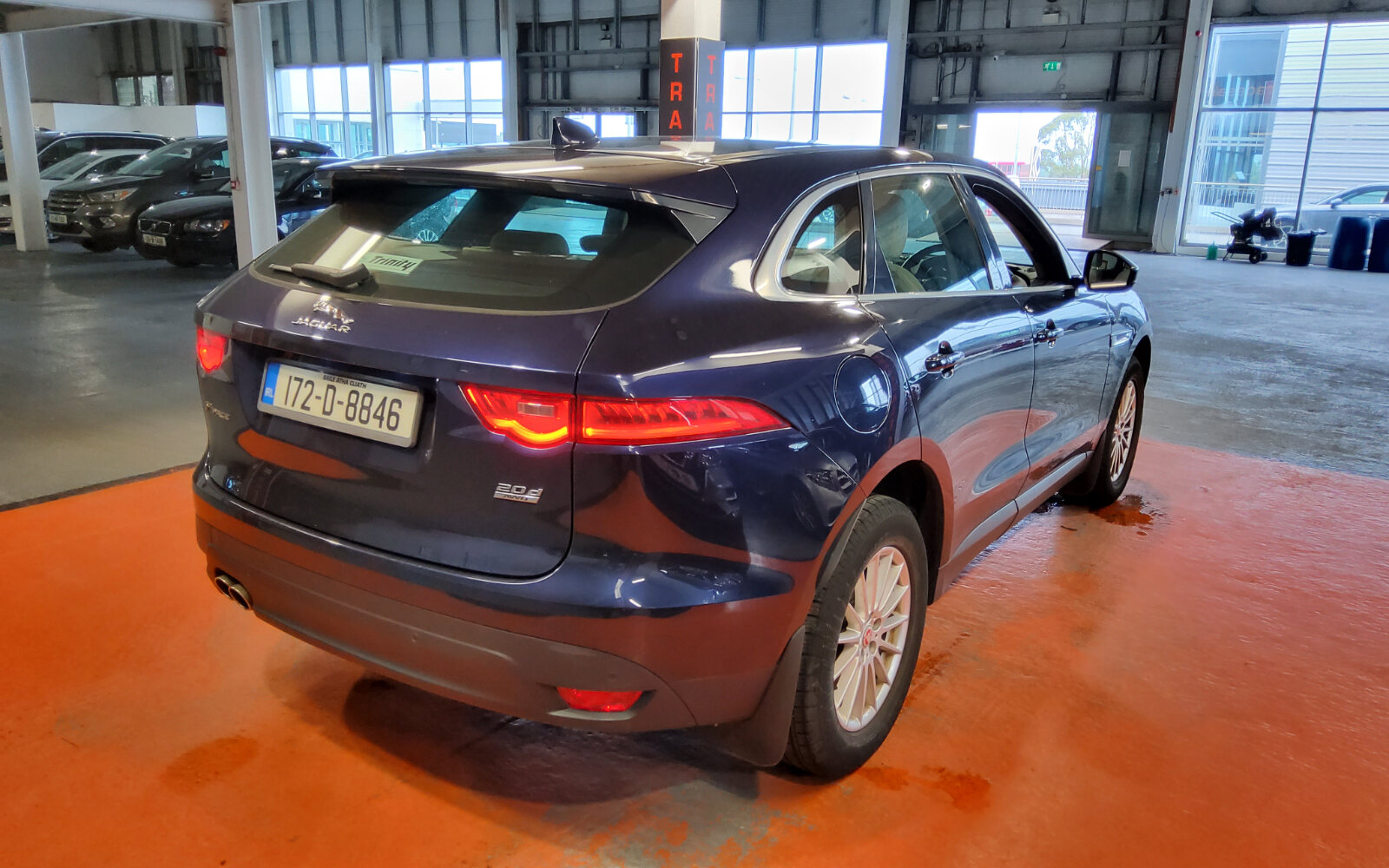 Jaguar F-Pace AWD 2.0 D 180PS Prestige Auto