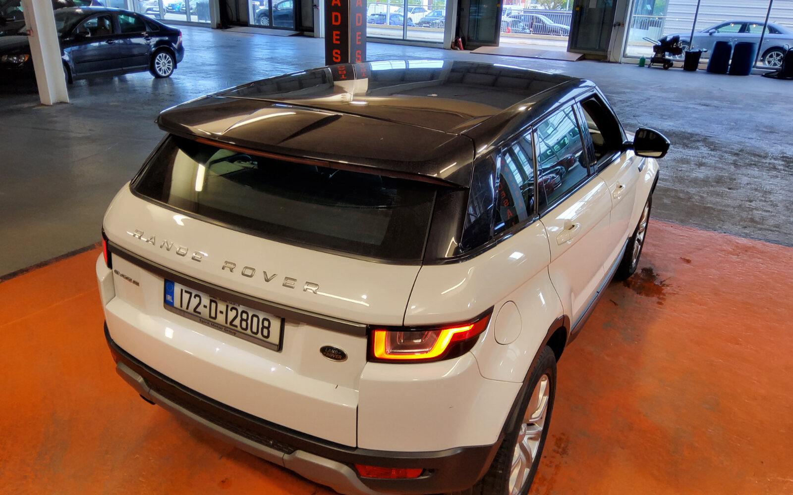 Land Rover Range Rover Evoque 2.0 Td4 SE 150PS Auto 4wd