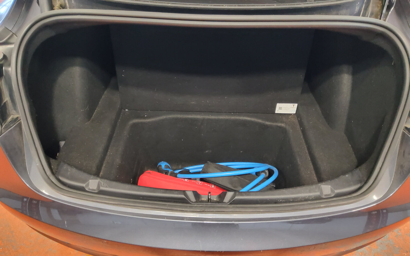 Tesla Model 3 RWD