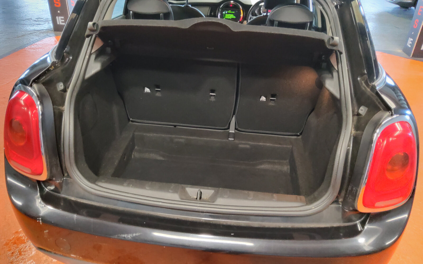 Mini Cooper Cooper Auto