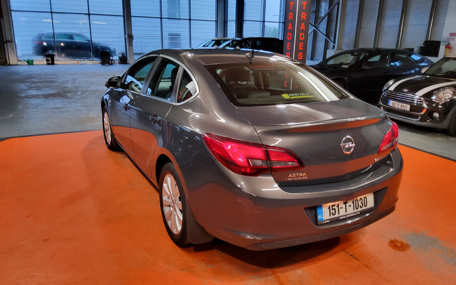 Opel Astra 1.6 CDTI 136PS Elite